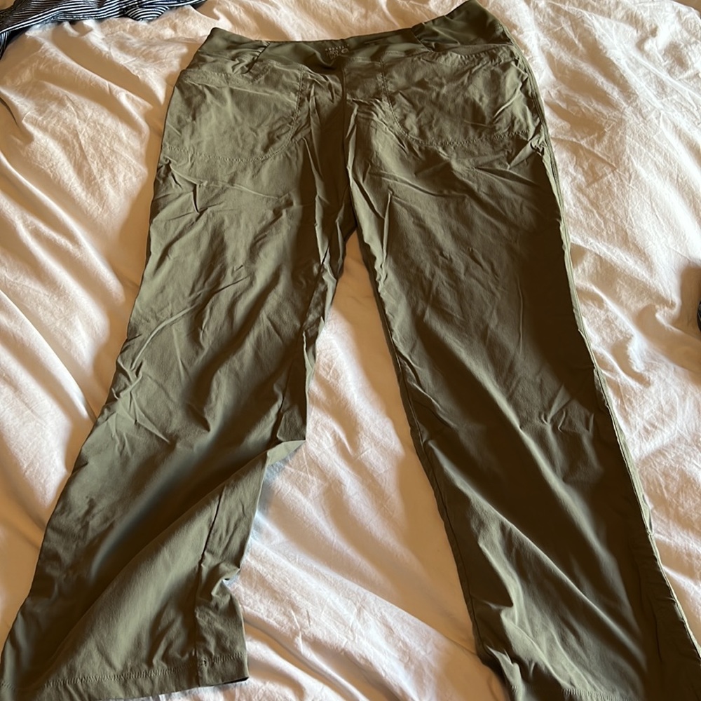 Women's mountain hardware dynama pants